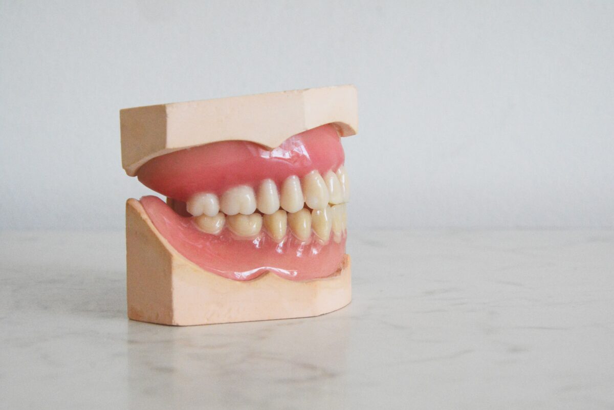 Each smile we craft is a work of art, meticulously planned to match your natural teeth's shapes and colors.